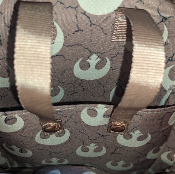 Star Wars Tatooine Loungefly Backpack - Picture 7 of 10